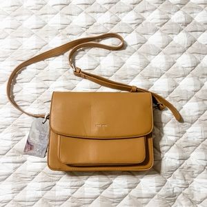 Pixie Mood Zoe Cross body purse NWT in Honey color